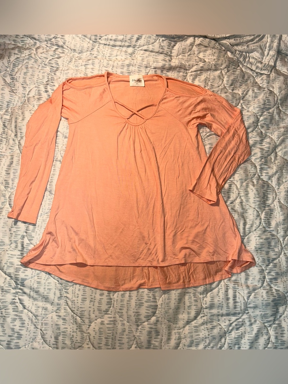 Light Pink / Peach  Long-Sleeve Crisscross Neck Tunic Cold Shoulder Top